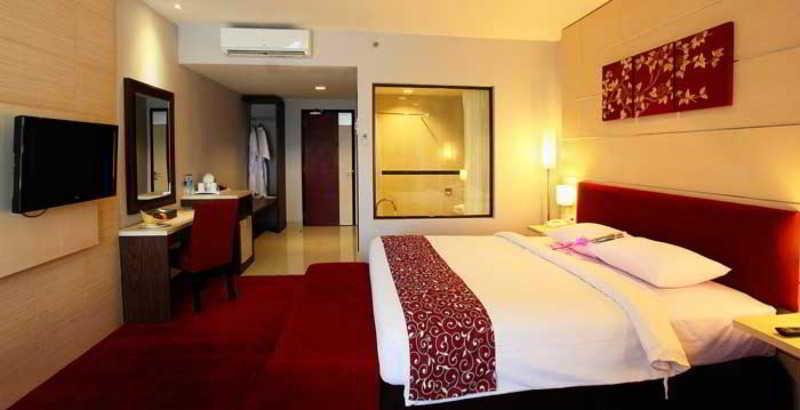 Tjokro Hotel Klaten Buitenkant foto