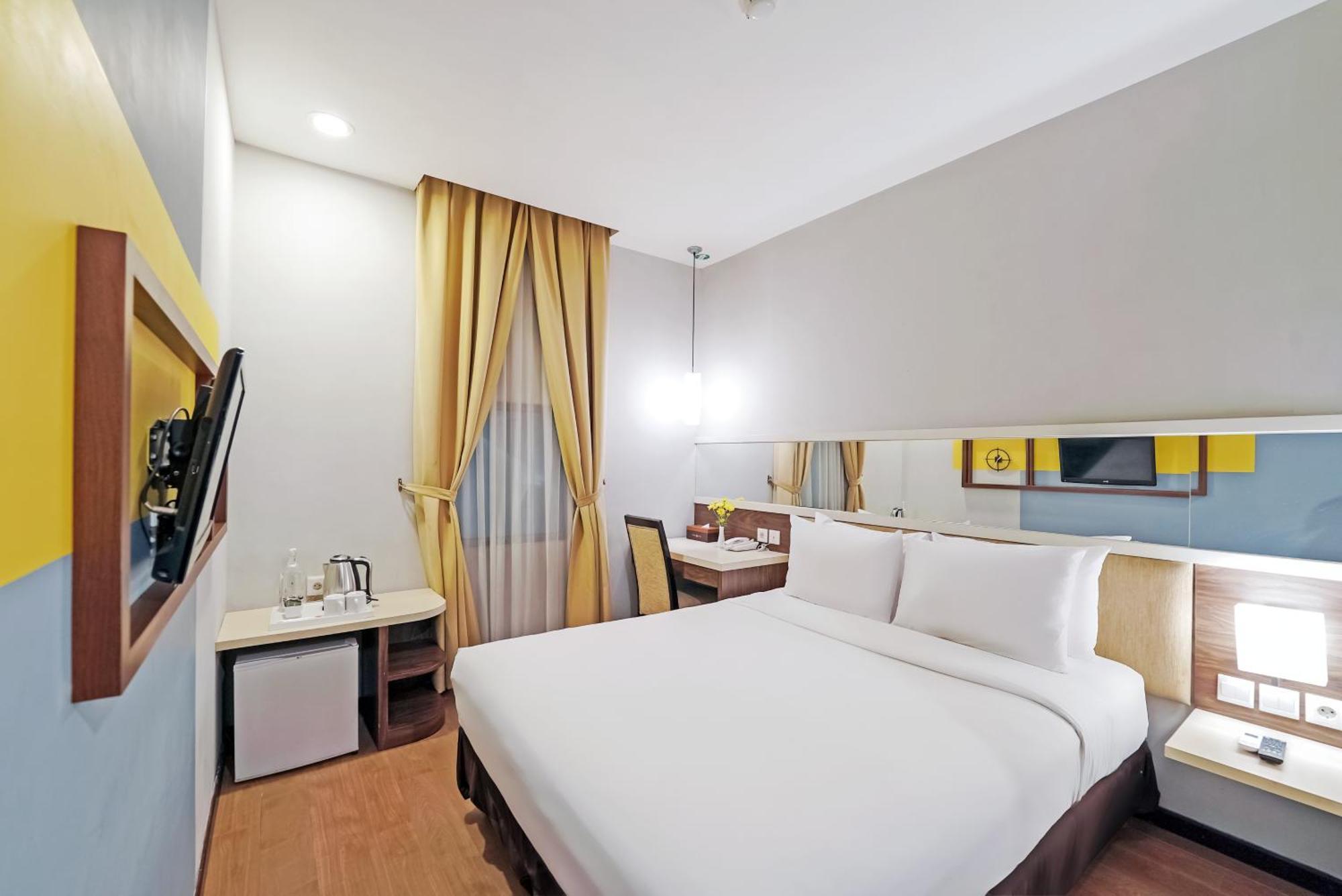 Tjokro Hotel Klaten Buitenkant foto