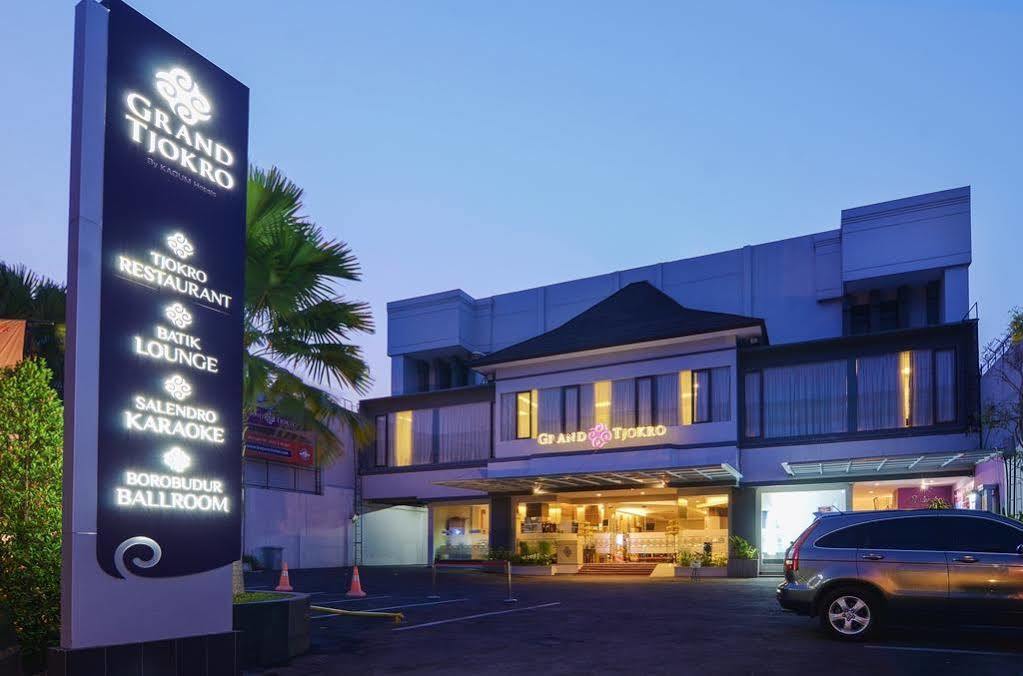 Tjokro Hotel Klaten Buitenkant foto